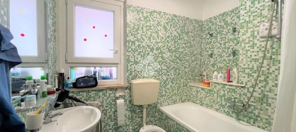 3 rooms Apartment in Empoli, Italy No. 308061 4