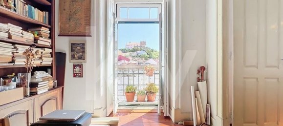 Apartamento de 4 dormitorios en Lisbon, Portugal No. 84941 27