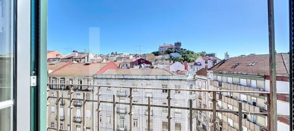 Apartamento de 4 dormitorios en Lisbon, Portugal No. 84941 8