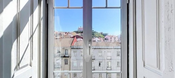 Apartamento de 4 dormitorios en Lisbon, Portugal No. 84941 37
