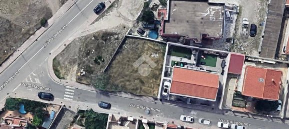 353m² Land in Cagliari, Italy No. 60121 3