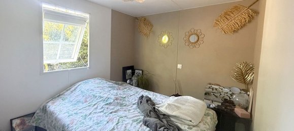 2 bedrooms House in Anet, France No. 327648 3