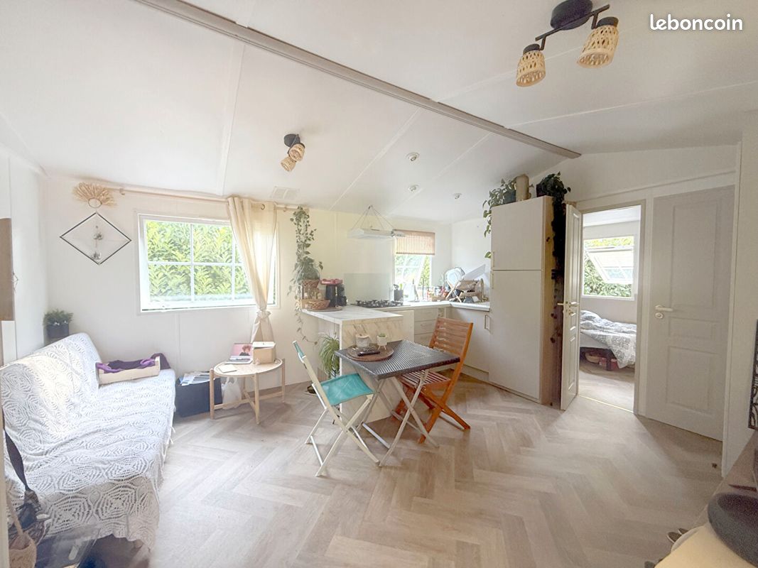 2 bedrooms House in Anet, France No. 327648