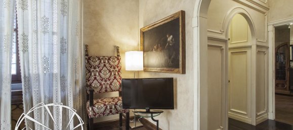 7-Zimmer Villa in Montemurlo, Italy, Nr. 23558 23