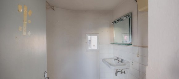 9-salle Maison à Scarperia e San Piero, Italy No. 91005 22