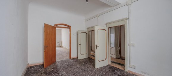 9-salle Maison à Scarperia e San Piero, Italy No. 91005 6