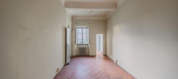 9-salle Maison à Scarperia e San Piero, Italy No. 91005 17