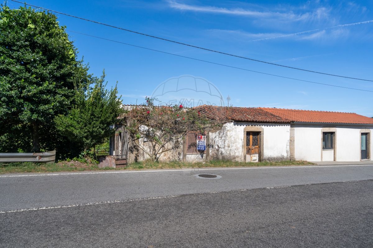 3 bedrooms House in Moure, Portugal No. 159317