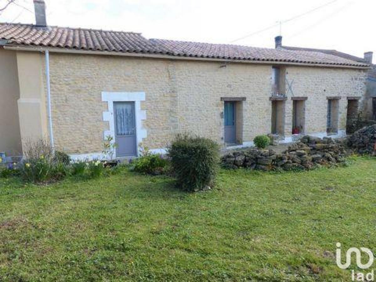 Casa de 2 dormitorios en Craon, France No. 30867