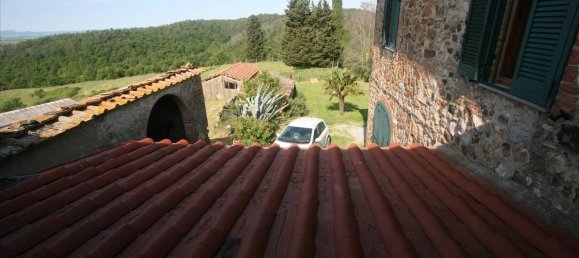 4 bedrooms House in Asciano, Italy No. 131764 23