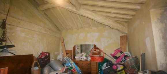 4 bedrooms House in Asciano, Italy No. 131764 22