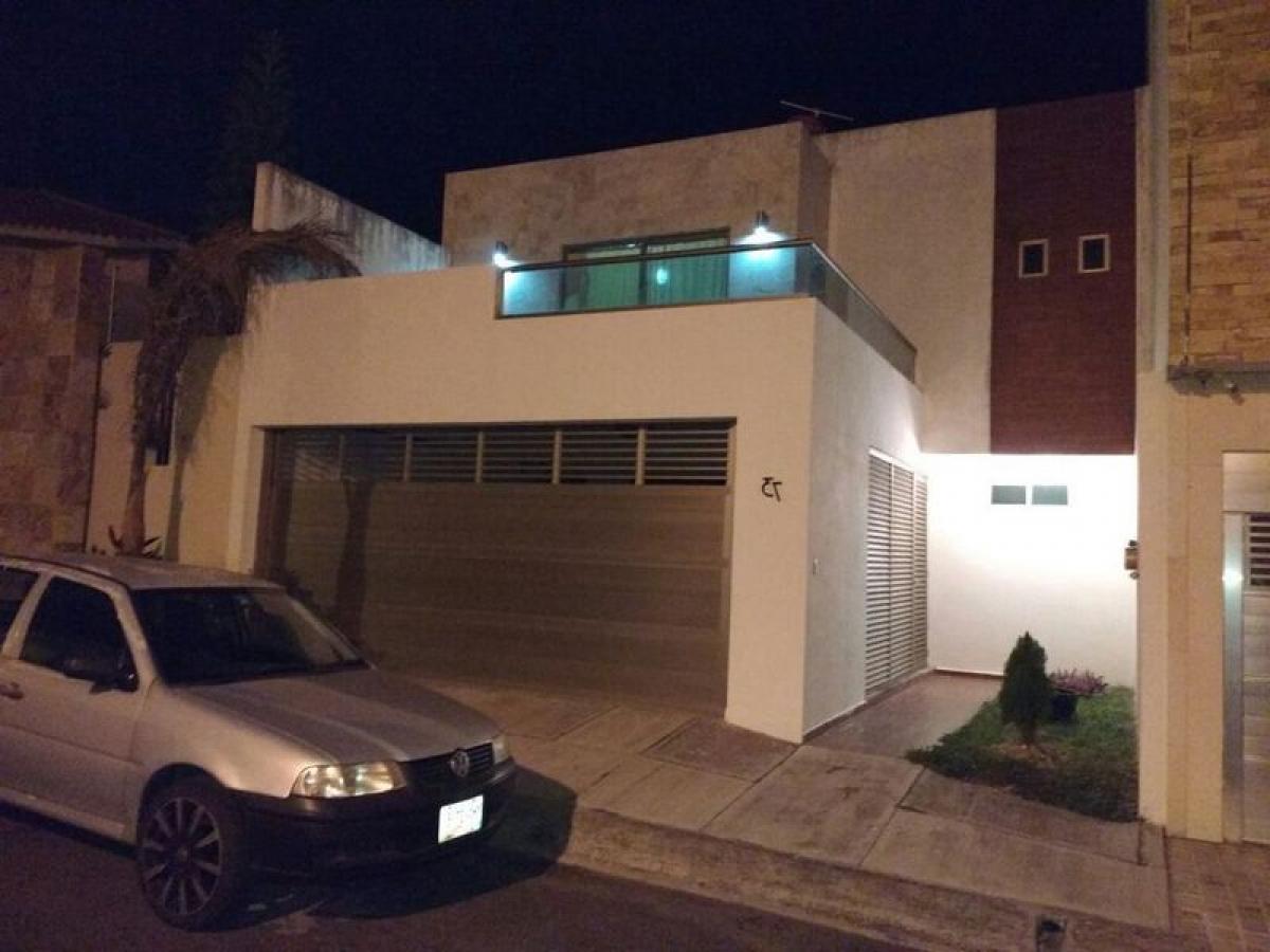 3 bedrooms House in Tijuana, Mexico No. 177506