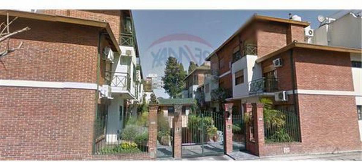 3 bedrooms House in Buenos Aires, Argentina No. 94213