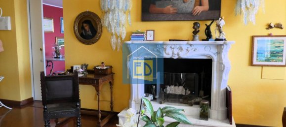 3 bedrooms Villa in Albissola Marina, Italy No. 320755 2