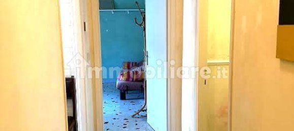 2 bedrooms Apartment in Rome, Italy No. 228992 3