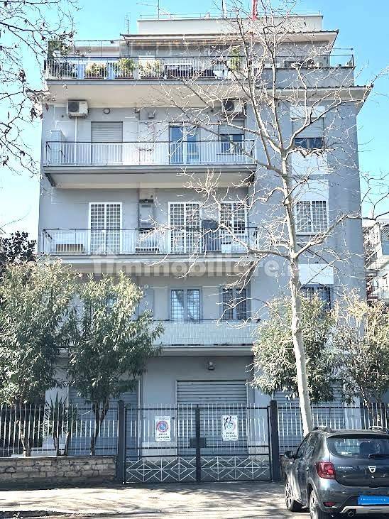 2 chambres Appartement à Rome, Italy No. 228992