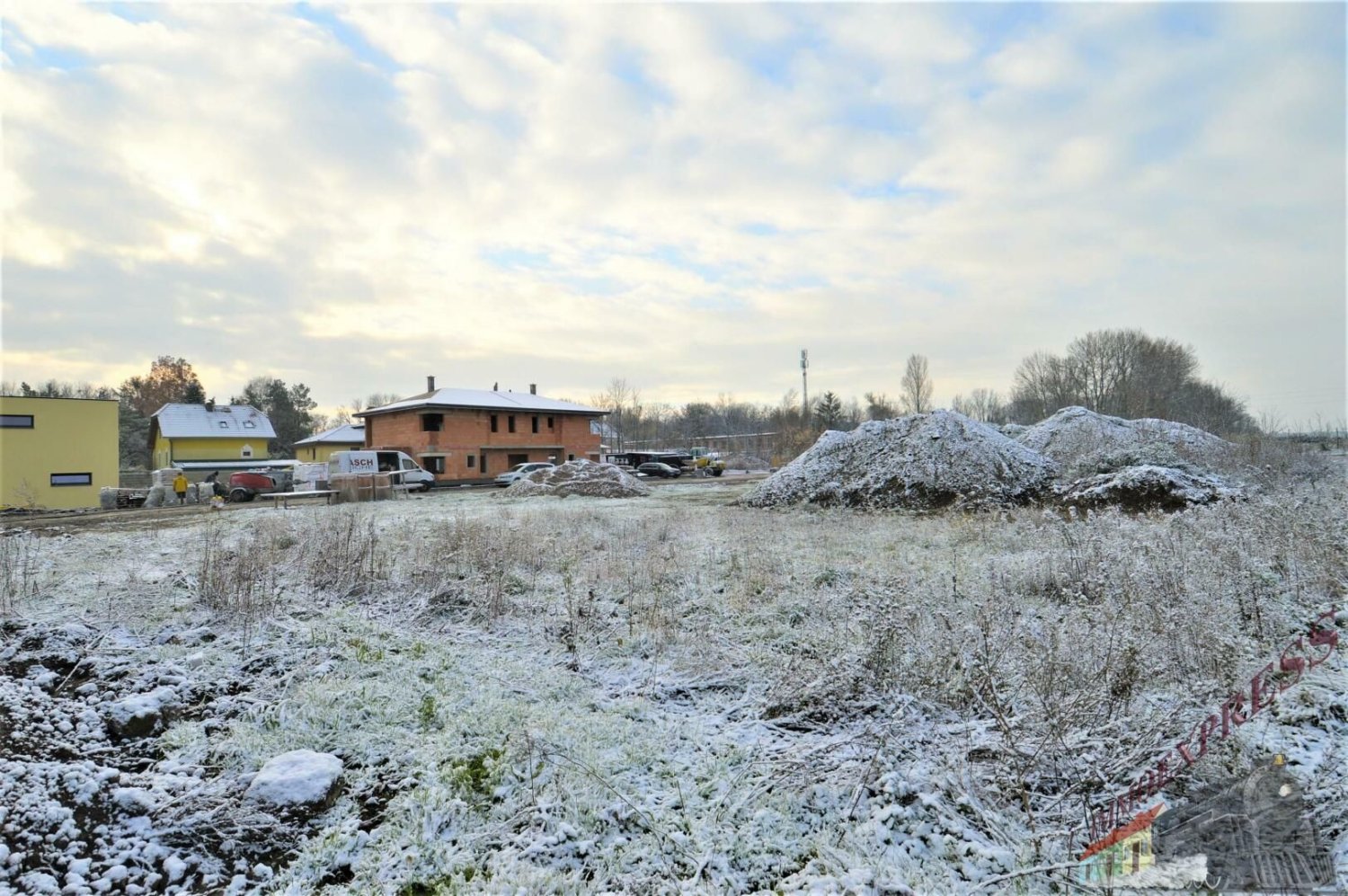 Terrain à Pottendorf, Austria 684m² No. 135908