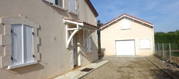4 bedrooms House in Beaupuy, France No. 303823 3