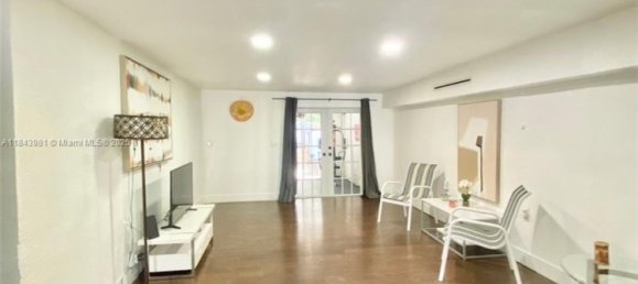 3 غرف نوم فيلا في Miami, USA رقم 614748 13
