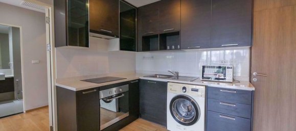 1 bedroom Condo in Watthana, Thailand No. 4453 7