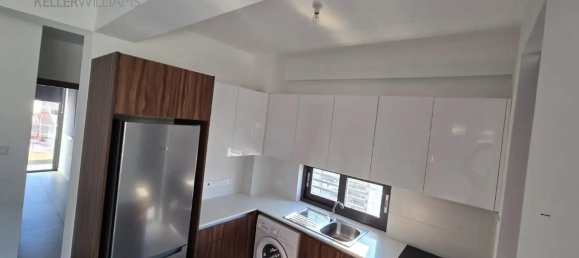 2 chambres Appartement à Larnaca, Cyprus No. 26124 2