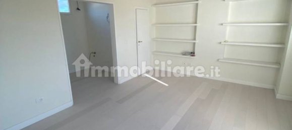 1 bedroom Penthouse in Florence, Italy No. 375653 10