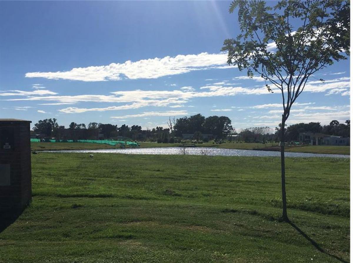 1 bedroom Land in Escobar, Argentina No. 112825