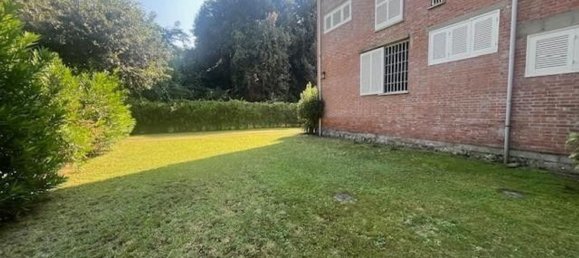 6 rooms Apartment in Camaiore, Italy No. 214339 16