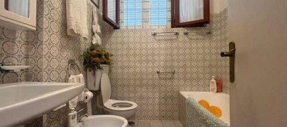6 rooms Apartment in Camaiore, Italy No. 214339 18