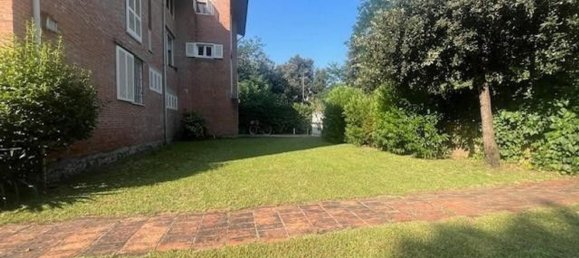 6 rooms Apartment in Camaiore, Italy No. 214339 12