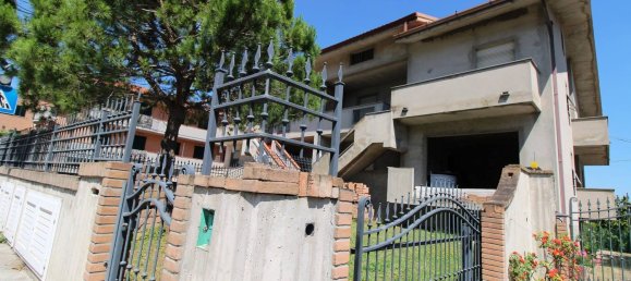 6 chambres Maison à Civitanova Marche, Italy No. 351512 4