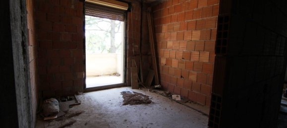 6 chambres Maison à Civitanova Marche, Italy No. 351512 8