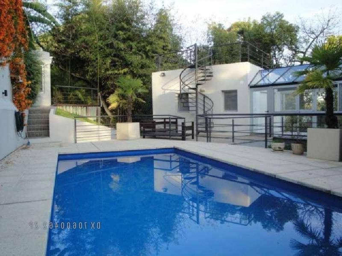 4 bedrooms House in San Fernando, Argentina No. 11438