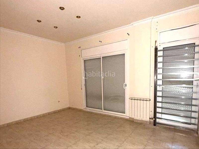 2 bedrooms Apartment in Terrassa, Spain No. 153137