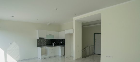 Квартира 2+1 в Аланья, Турция № 24284 3