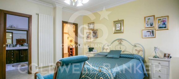 4 bedrooms Villa in Bracciano, Italy No. 11231 13