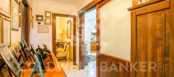 4 bedrooms Villa in Bracciano, Italy No. 11231 25