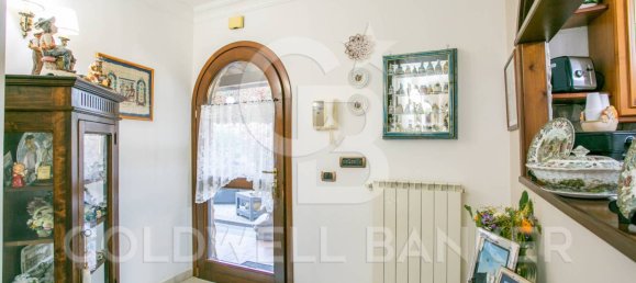 4 bedrooms Villa in Bracciano, Italy No. 11231 32