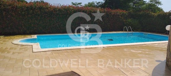 4 bedrooms Villa in Bracciano, Italy No. 11231 3