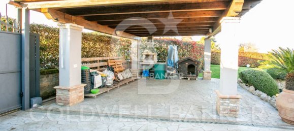 4 bedrooms Villa in Bracciano, Italy No. 11231 30