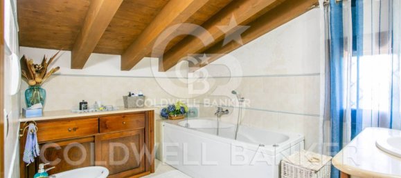 4 bedrooms Villa in Bracciano, Italy No. 11231 18