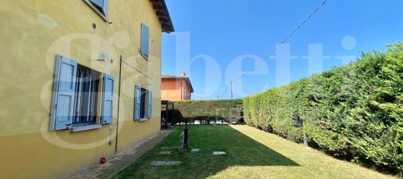 3غرفة شقة في Castelfranco Emilia, Italy رقم 77395 3