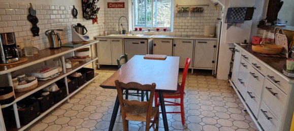 Дом с 5 спальнями в Улен, Франция № 155632 2