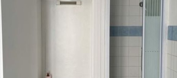 1 bedroom Apartment in Paris, France No. 312039 6