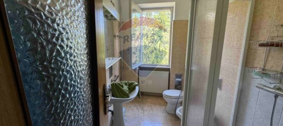 4 Schlafzimmer Wohnung in Clivio, Italy, Nr. 378931 14