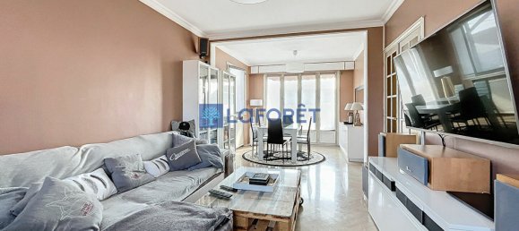 4 bedrooms House in Savigny-sur-Orge, France No. 136673 4