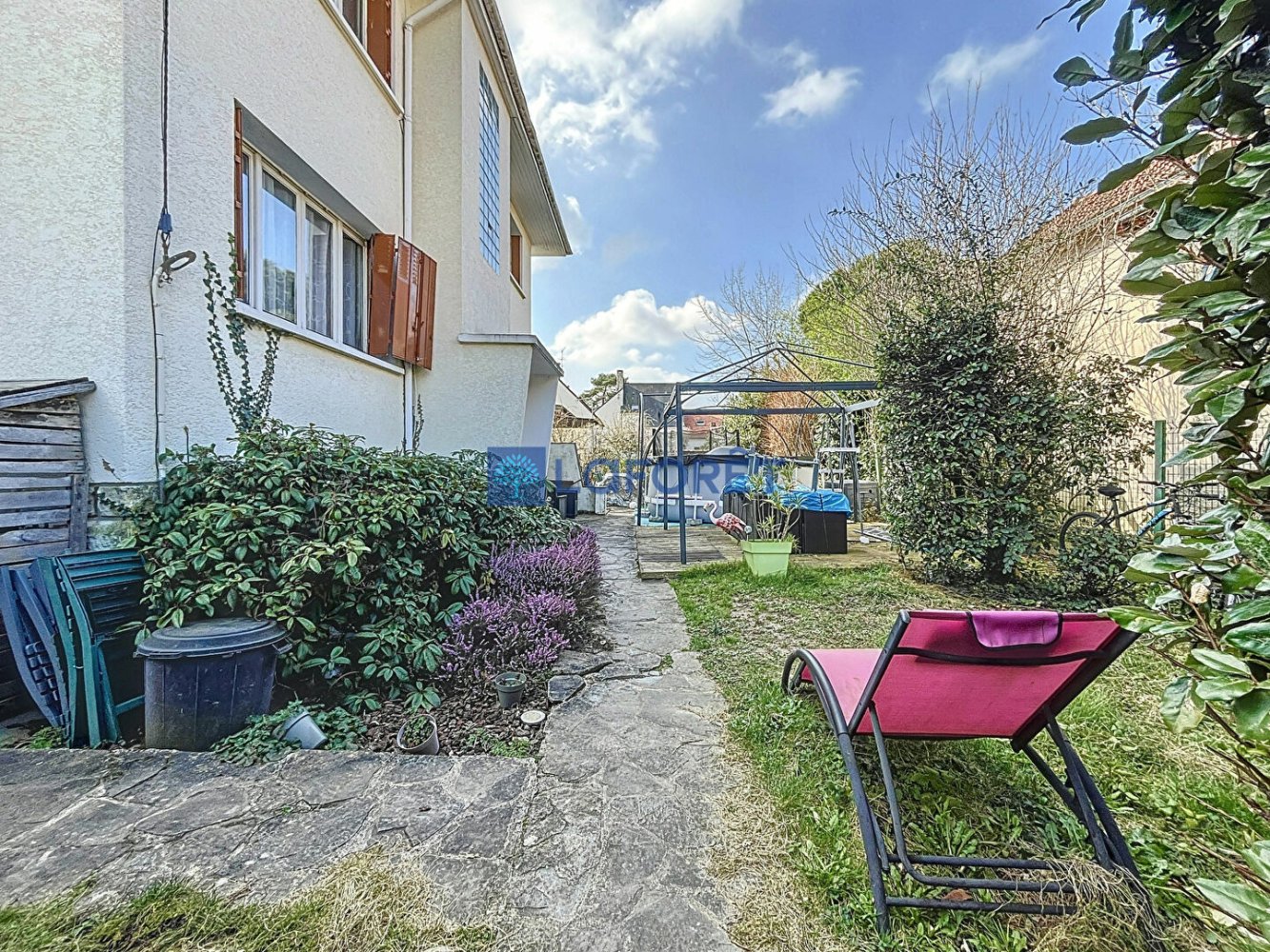 4 bedrooms House in Savigny-sur-Orge, France No. 136673