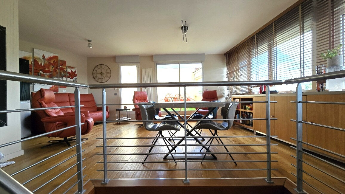 3 bedrooms Apartment in Pau, France No. 96674