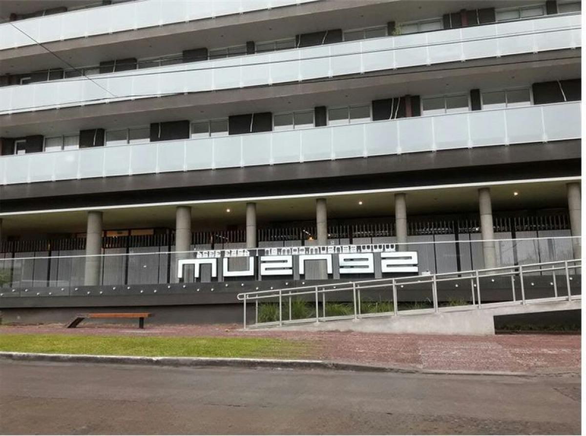 3 bedrooms Apartment in Quilmes, Argentina No. 5144