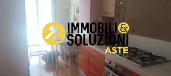 3 rooms Apartment in Garbagnate Milanese, Italy No. 6931 8